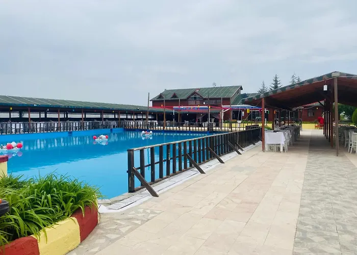 Beydag Grub Havuz Lokanta Ve Dueguen Salonlari Hotel